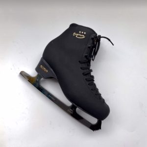 Edea Overture black figure skates